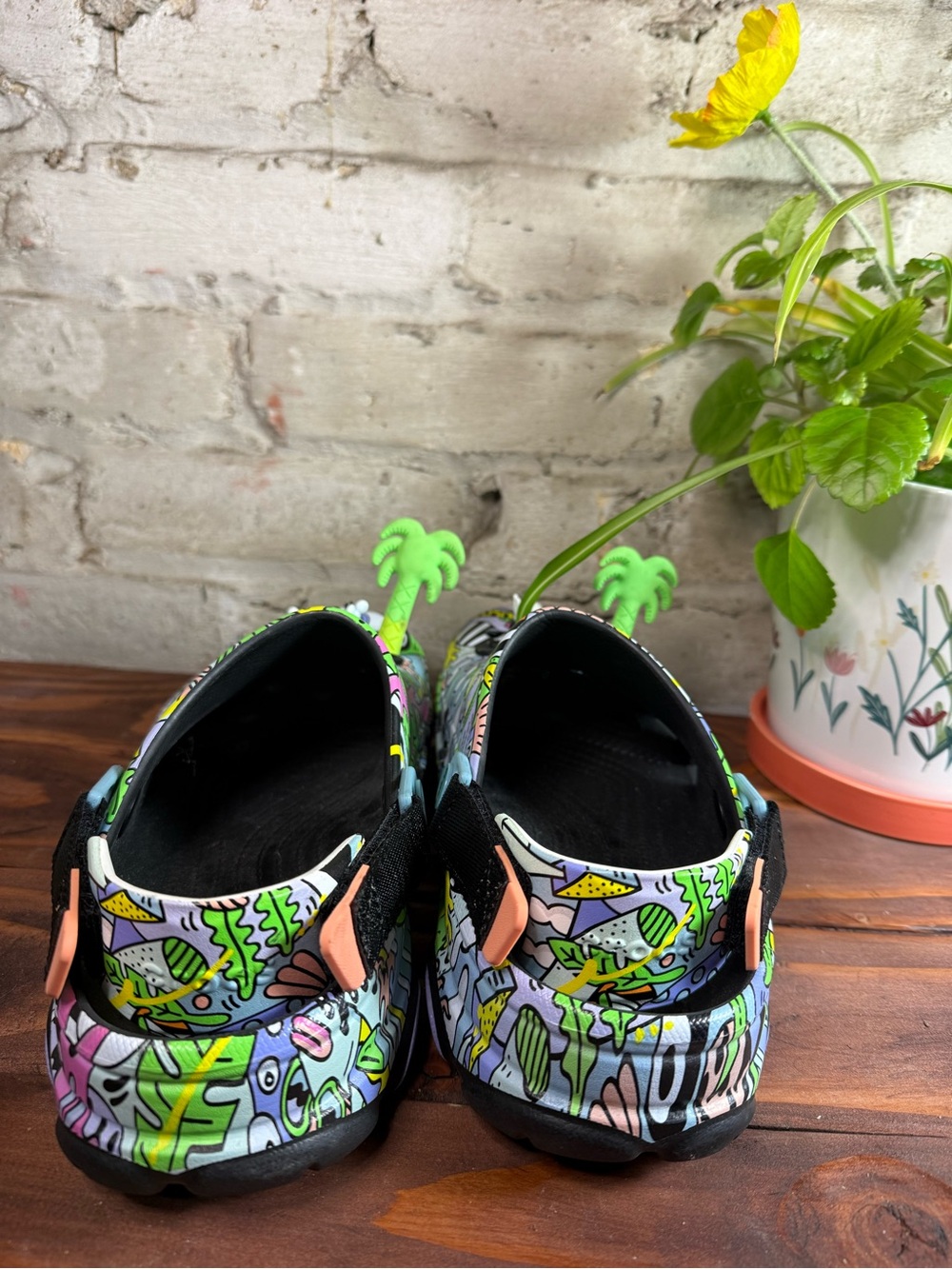 CROCS Black Slip-On Clog - Picture 4 of 10